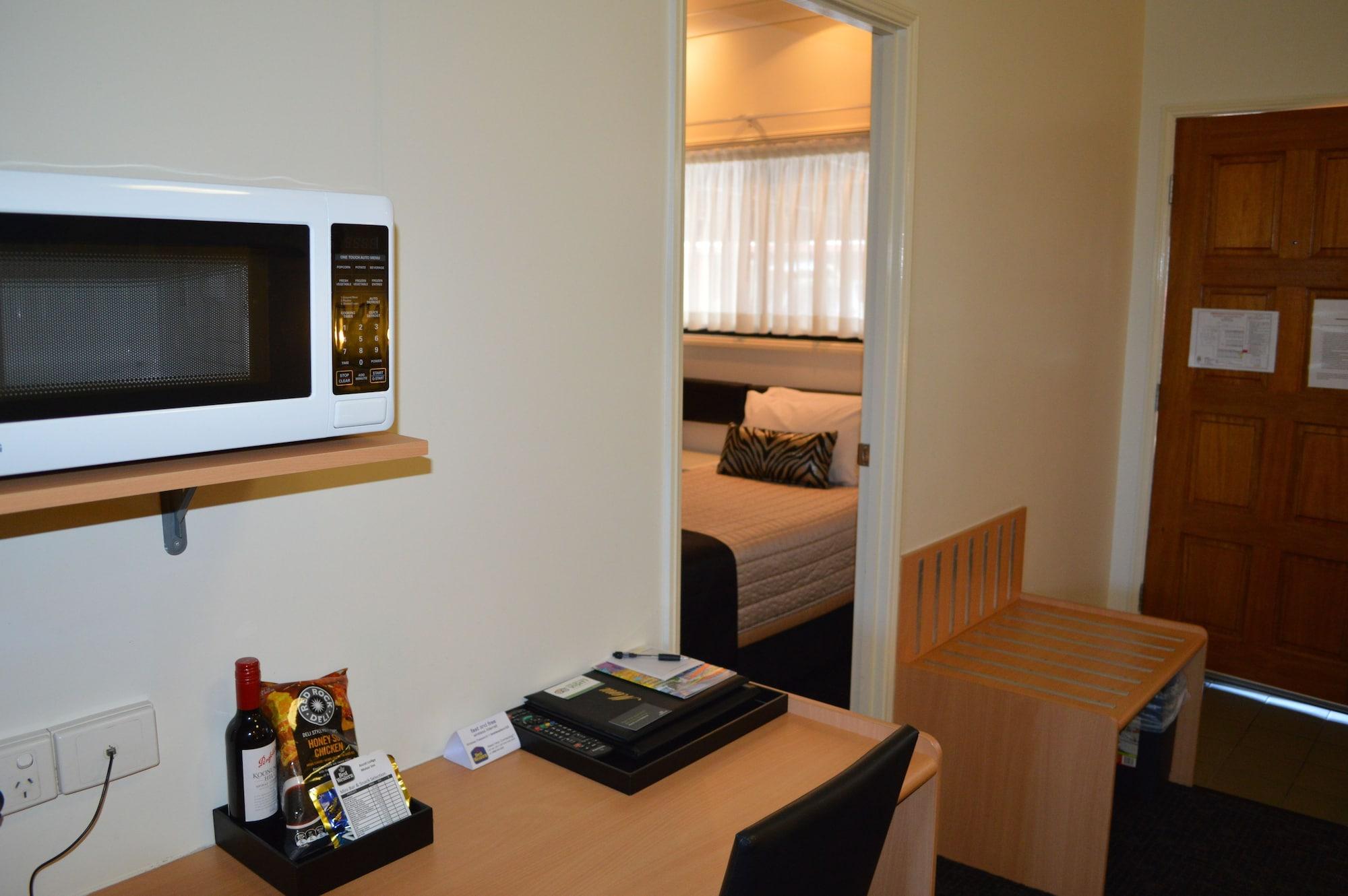 Best Western Ascot Lodge Motor Inn Гундивинди Экстерьер фото