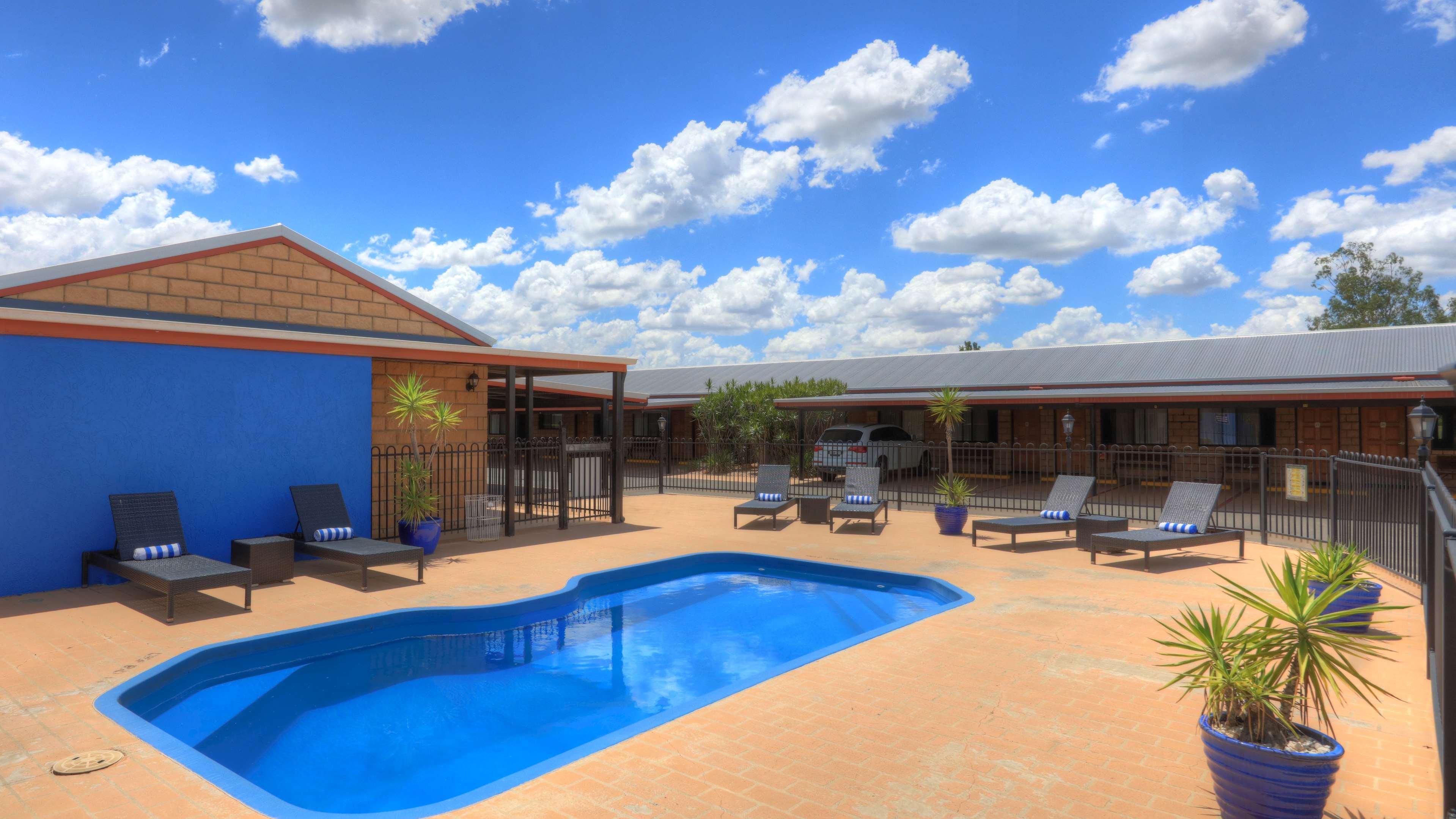 Best Western Ascot Lodge Motor Inn Гундивинди Экстерьер фото